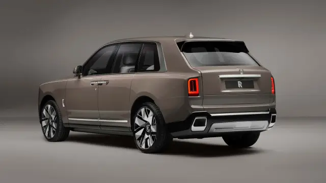 Rolls-Royce Cullinan дебютира с нова визия