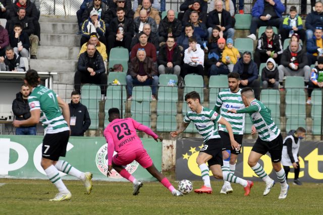  Лудогорец завладя Черно море във Варна 