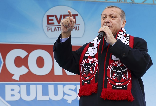 Ердоган към Кълъчдароглу: Кандидатирай се за президент