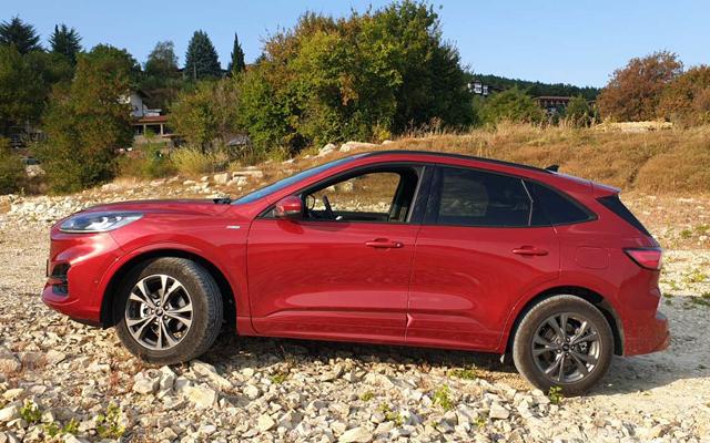  Тествахме новата Kuga на Ford 