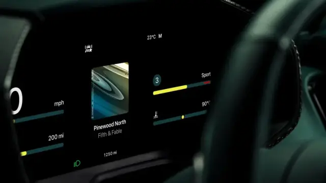 Изцяло новият CarPlay Ultra дебютира, само че единствено при определена марка