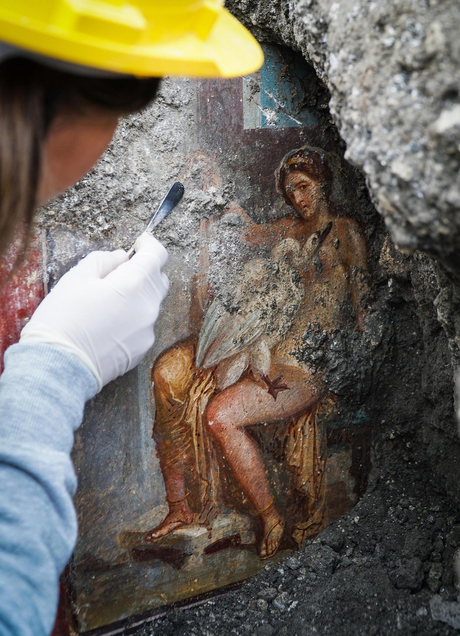 Еротичен стенопис излезе изпод руините на Помпей (СНИМКИ)