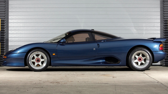 Продава се един от най-редките Jaguar-и