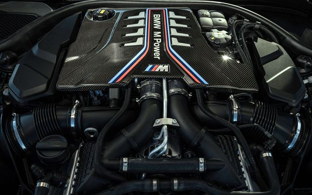 BMW няма да се откаже от мотора с вътрешно горене 