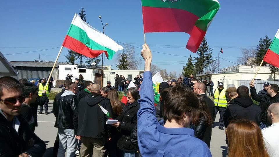 Жители на "Люлин" настръхнаха срещу мюсюлмански молитвен дом