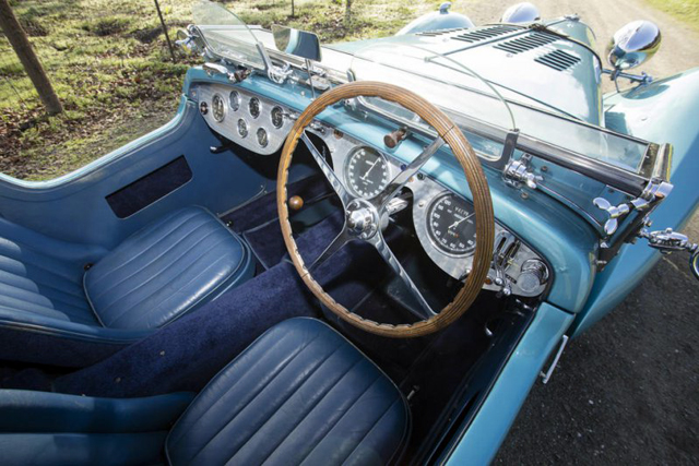 Продадоха 80-годишно Bugatti за  млн.