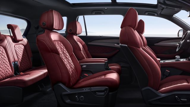 Audi представи най-голямото и най-луксозно Q6