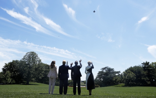 Изтребител Ф-35 прелетя над Белия дом. Вижте защо