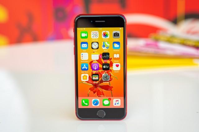  Какви смарт телефони се търсят на пазара: Евтини или скъпи? 