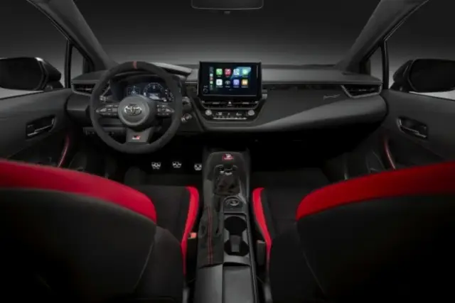 Toyota създаде най-скъпата и най-мощна Corolla в историята, която е с... трицилиндров мотор