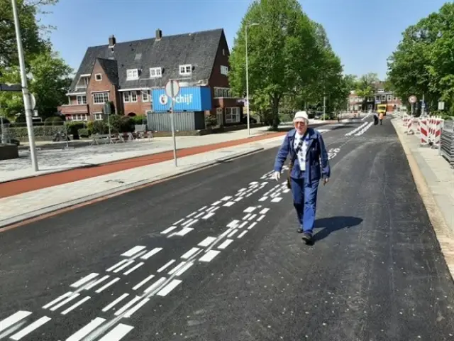 A new type of road marking 