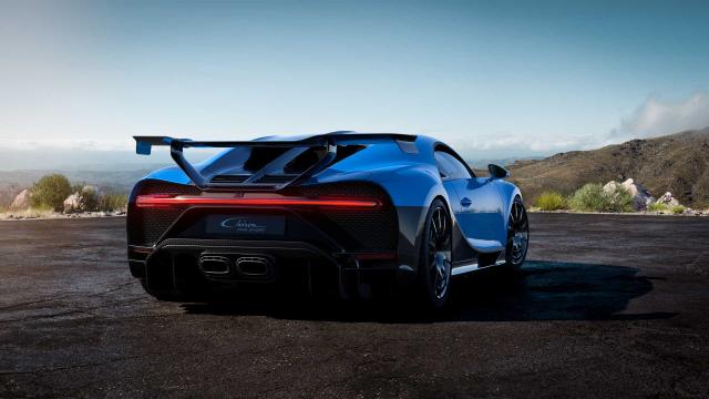  Вижте за какво Bugatti Chiron Pur Sport подвига 