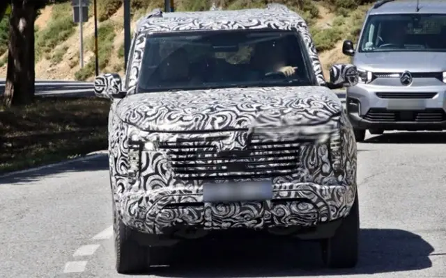 Mitsubishi Pajero се завръща, но като истински всъдеход на рама или като кросоувър? | интерФакти.БГ Mitsubishi Pajero се завръща, но като истински всъдеход на рама или като кросоувър?