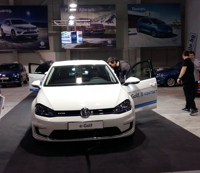 Volkswagen Club Fest изпълни залите на IEC