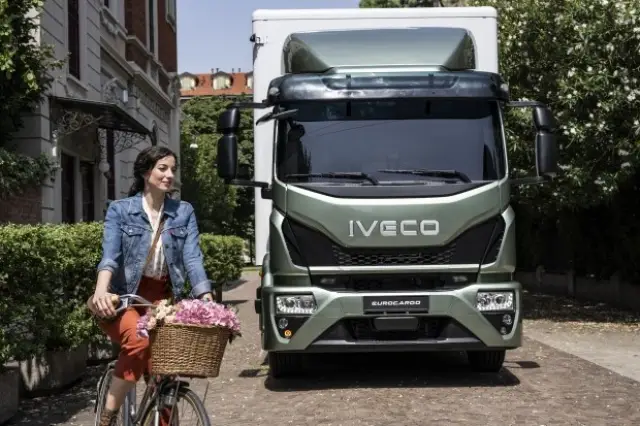 IVECO представя новия Eurocargo - най-икономичният камион в своя клас
