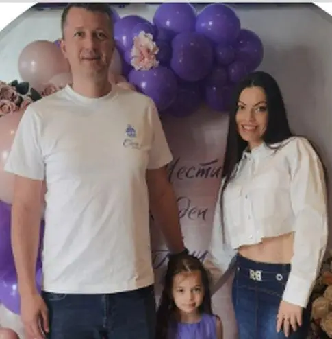 Славея Сиракова запозна дъщеричката си с новия си мъж - 2