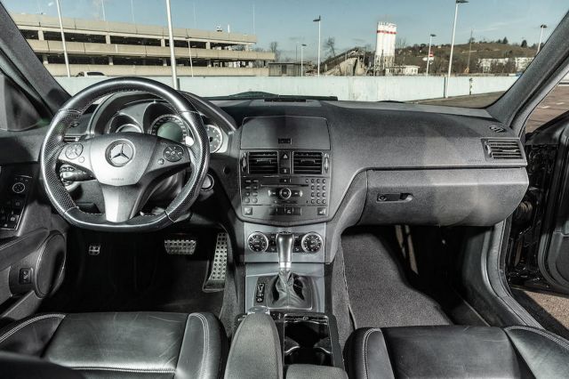 `Продават `Продават