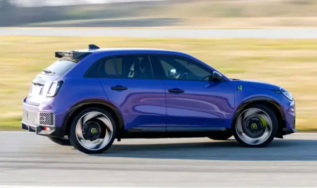 Abarth иска да върне ДВГ в своите модели