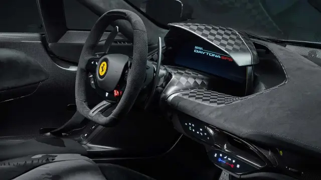 Запознайте се с най-скъпото ново Ferrari в историята