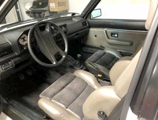  Продава се автентично Audi Sport quattro на 7000 км 