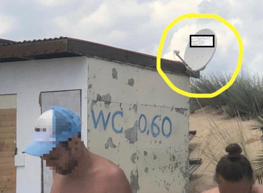 ВИП тоалетна на плажа в Приморско удари в земята лукса на Сен Тропе (СНИМКИ)