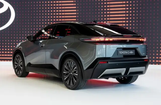 Toyota C-HR+ навлиза на европейския пазар с атрактивна цена (ВИДЕО)