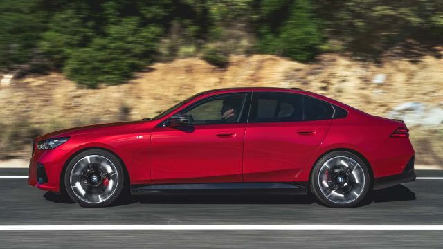 BMW увеличава инвестициите в електромобили