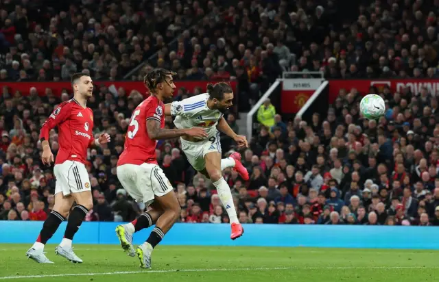 Лийдс и Илия Груев надвиха десет от Манчестър Юнайтед 