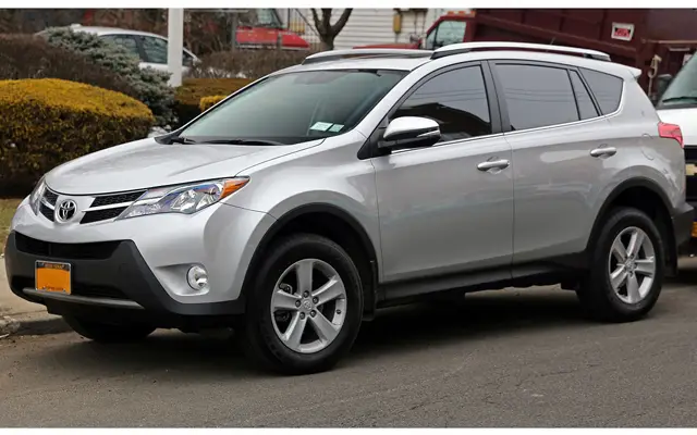 Три надеждни и относително евтини японски кросоувъра на остаряло и цените им у нас