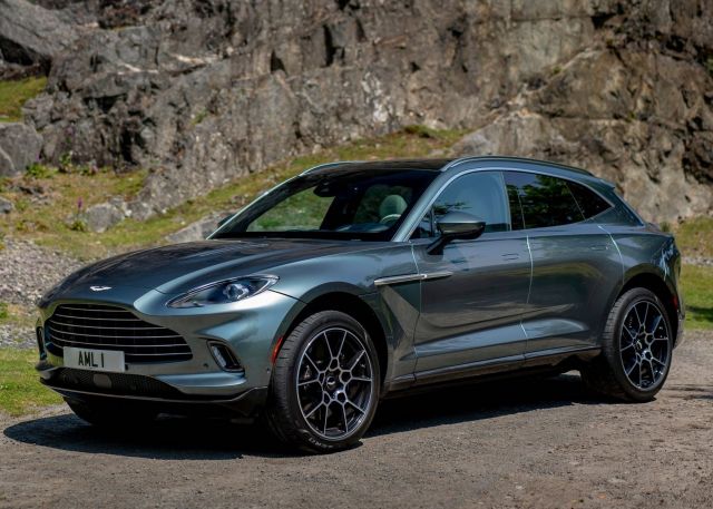 Aston Martin увеличи продажбите си с над 200%