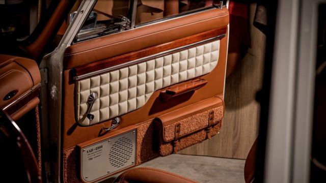  В България остаряло Жигули беше оборудвано със салон на равнище Rolls-Royce 