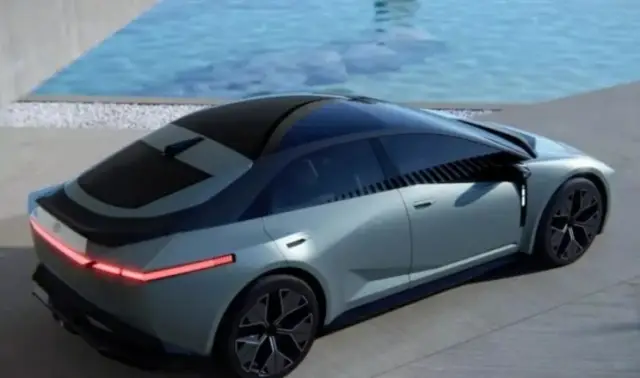 Гаф в документален филм разкри визията на следващата Toyota Corolla