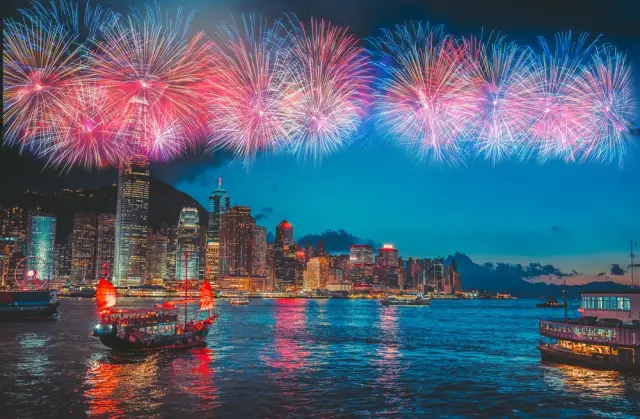 Как се празнува Китайската Нова година: Традиции и символизъм | ФАКТИ.БГ Как се празнува Китайската Нова година: Традиции и символизъм