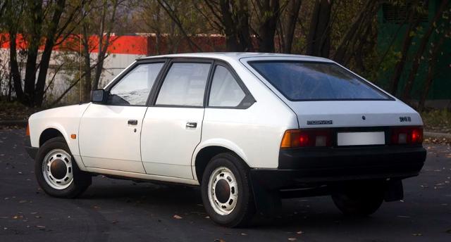  Продава се съвсем нов Алеко на 29 години 