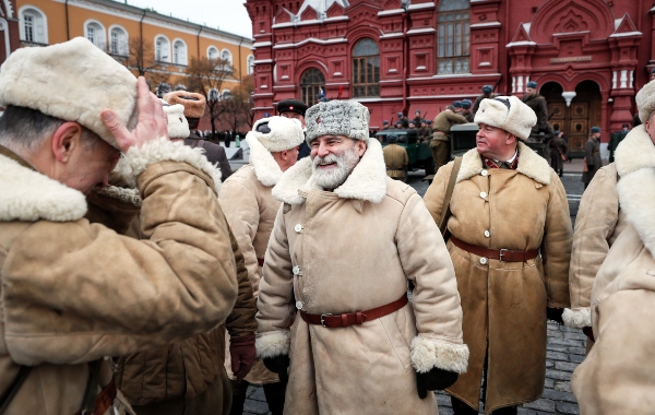 Грандиозен военен парад в Русия