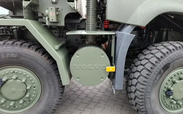 Volvo сподели бронирания камион FMX 520