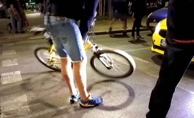  Инцидент с протестиращ на бул. „ Цар Освободител “ (СНИМКИ) 