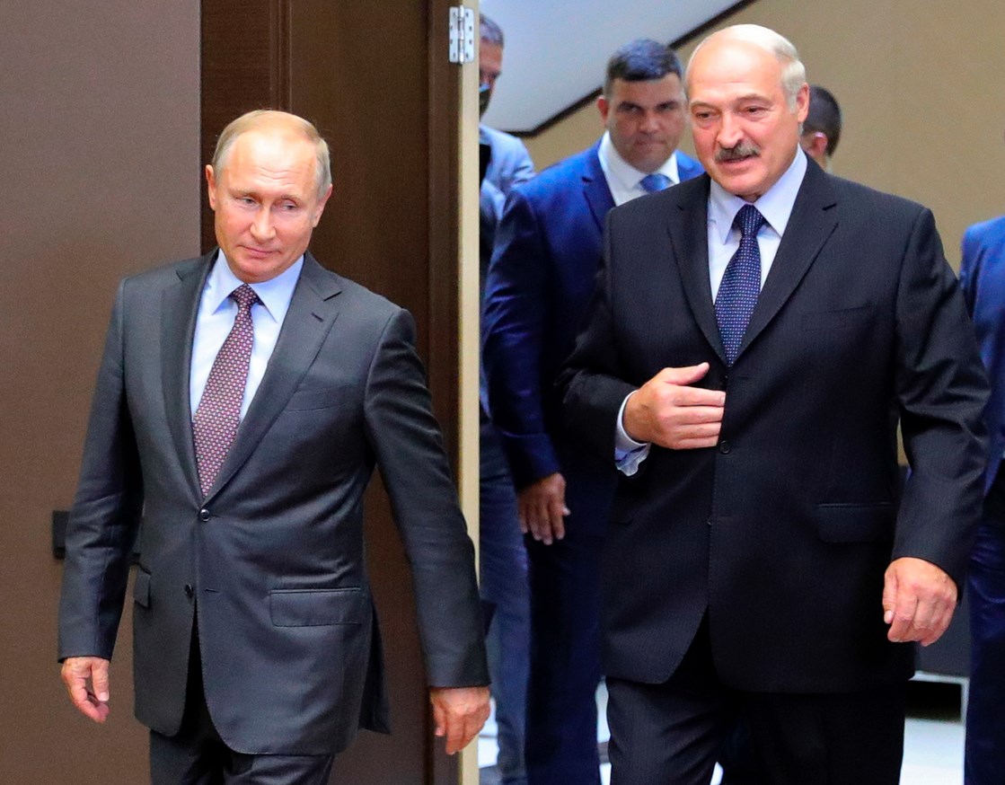 Тежки преговори между Лукашенко и Путин