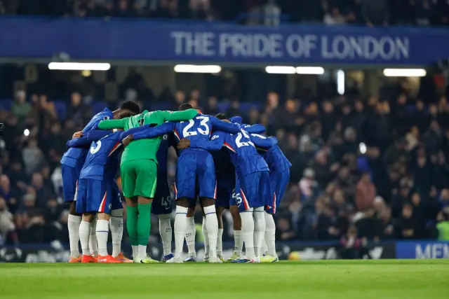 Астън Вила продължава победната серия, удари и Челси