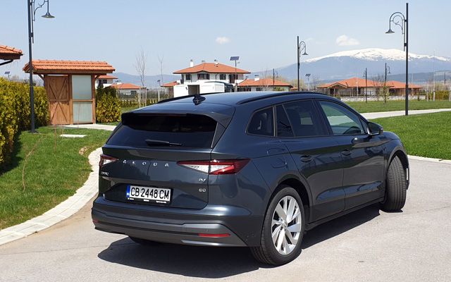  Тествахме новата Skoda Enyaq (вижте и цените ѝ у нас) 