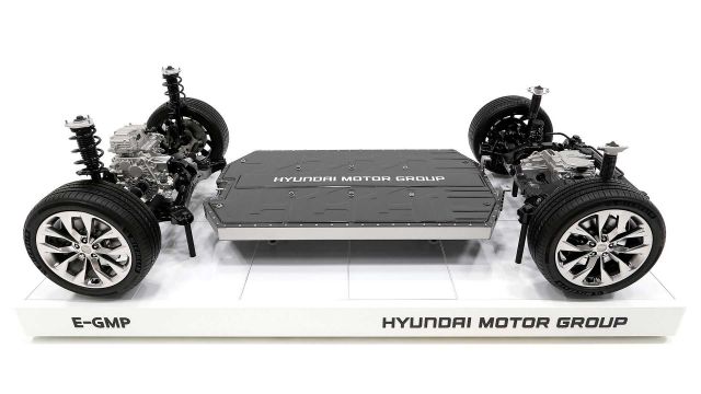  Hyundai разкри електрическо си бъдеще. С какво се разграничава то от това на Volkswagen? 