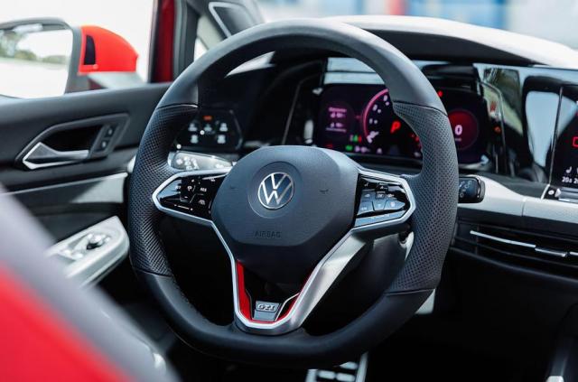 Любопитни подробности за новия Volkswagen Golf GTI