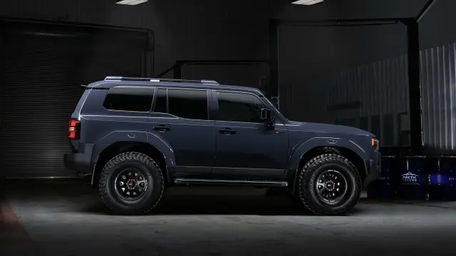 Новият Land Cruiser получи офроуд трансформация