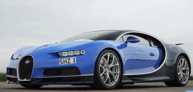 Кое е по-бързо: Bugatti Chiron или болид от Formula 1? (ВИДЕО)