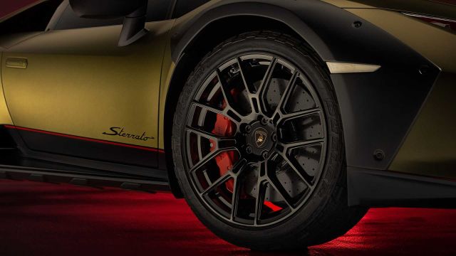Bridgestone разработи първата AT гума за суперколи