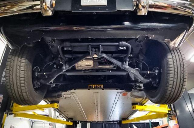  Присадиха мотор от Tesla на 50-годишен Rolls-Royce 