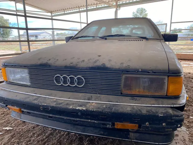 Продават на търг 40-годишно Audi Quattro, случайно намерено в плевня