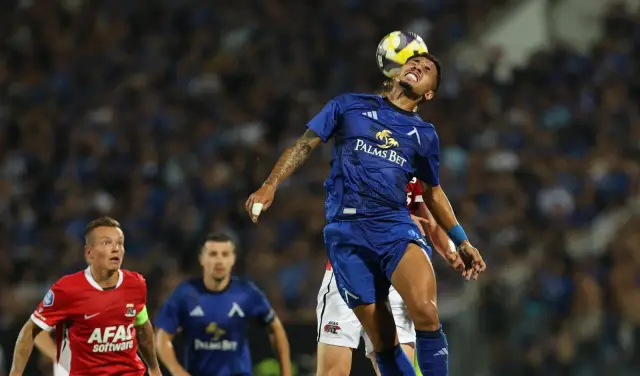 Левски загуби от АЗ Алкмаар - огромната цел към този момент наподобява далеч