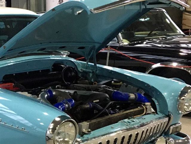  Някой да търси класическа Волга с 280 коня? 