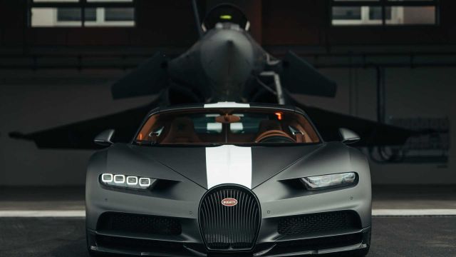 Bugatti Chiron се пробва срещу изтребител (ВИДЕО)